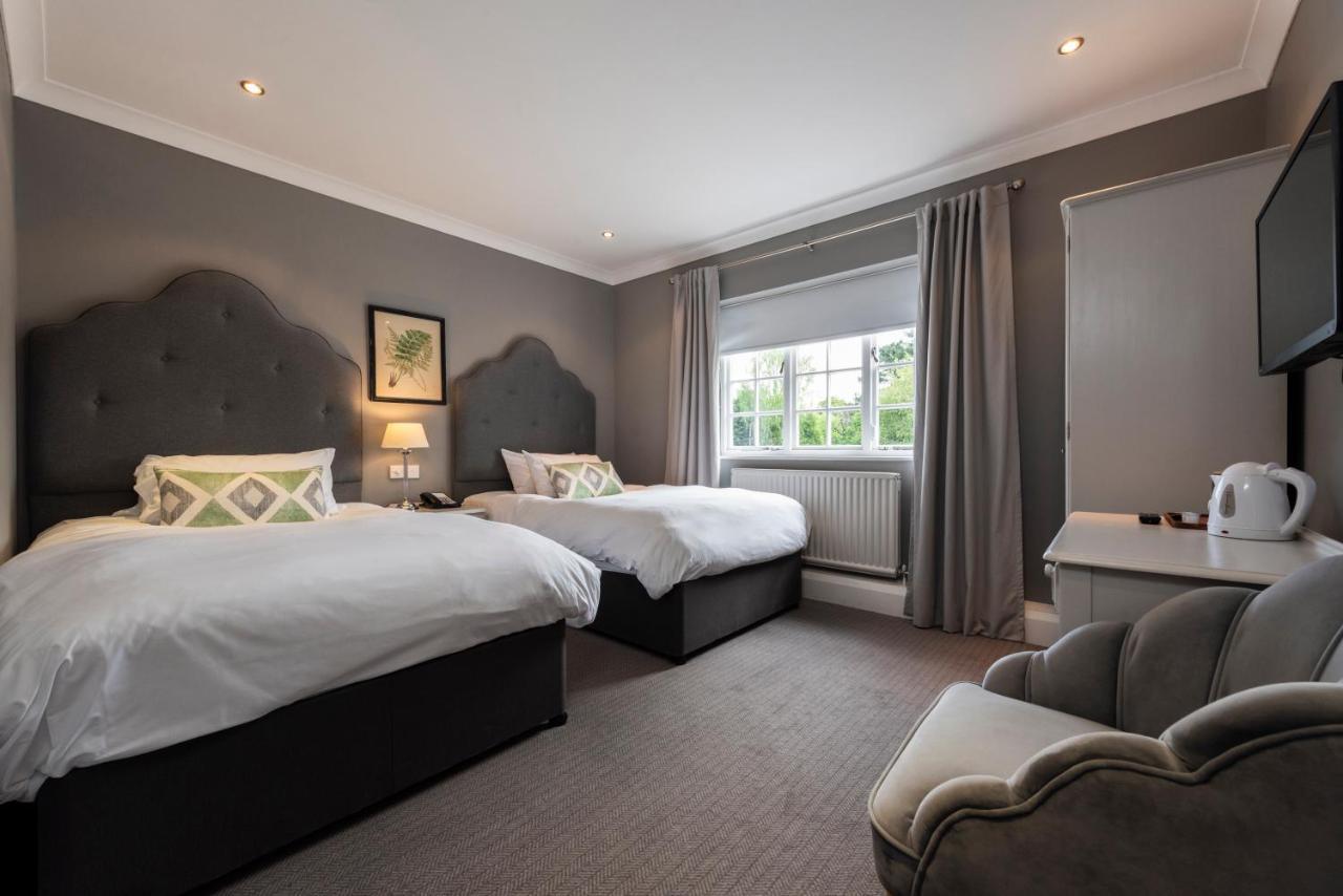 Statham Lodge Hotel Warrington Exterior foto