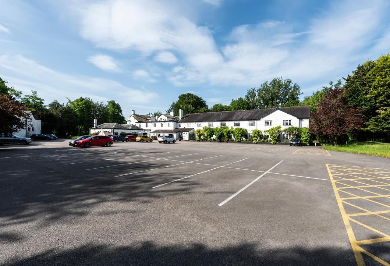 Statham Lodge Hotel Warrington Exterior foto