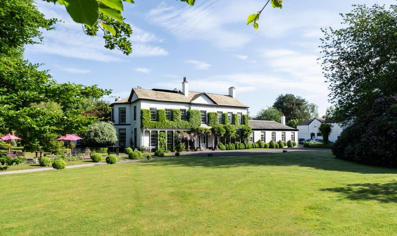 Statham Lodge Hotel Warrington Exterior foto